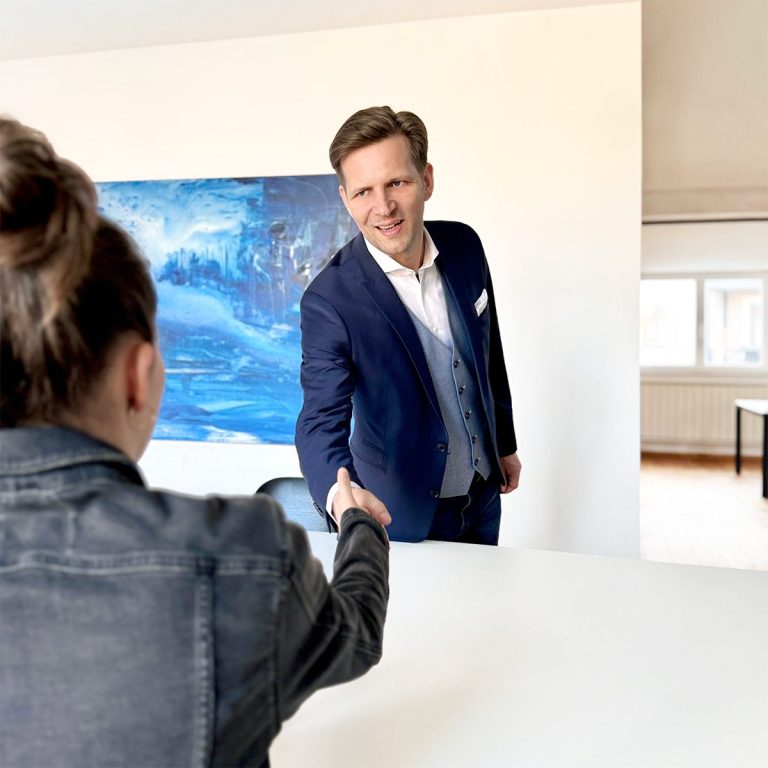 Rechtsanwalt Fox Pforzheim – Arbeitsrecht für Arbeitnehmer