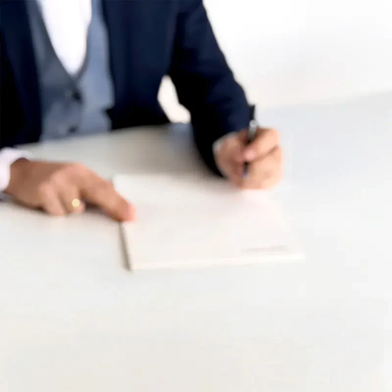 Gütetermin im Arbeitsgericht Pforzheim – Kündigungsschutzklage und Abfindung verhandeln Gütetermin bei Kündigungsschutzklage in Pforzheim – Arbeitsgericht prüft Kündigung, Anwalt vertritt Arbeitnehmer und verhandelt Abfindung.